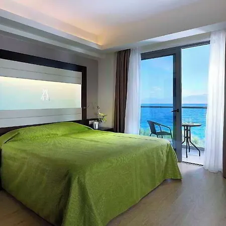 Arion 2* 루트라키