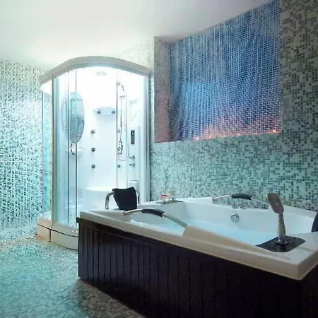 호텔 Arion 루트라키